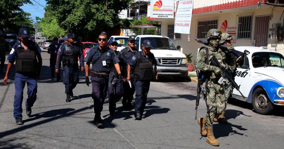 Formal prisión para mandos de la SSP Acapulco