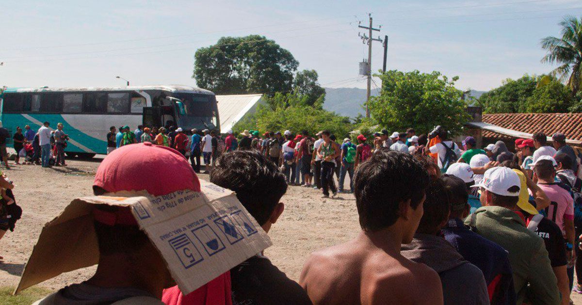 Advierten de grupos delictivos en caravana de migrantes