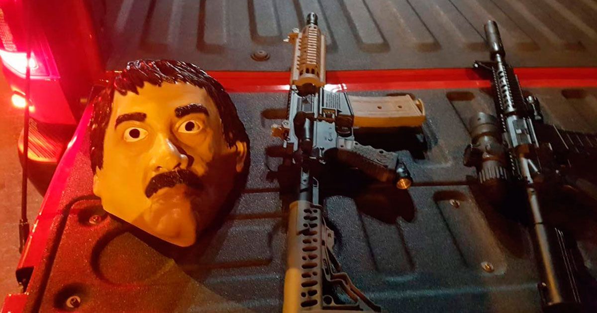 Se disfrazan de “El Chapo” y los detienen