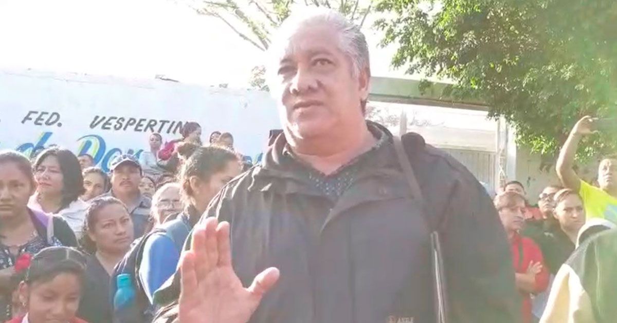 Exigen entrega de plantel en Cuautla