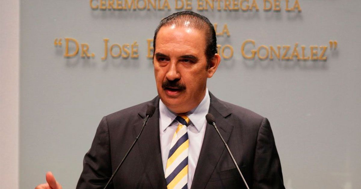 “Si te gusta ver mujeres, puedes ser ginecólogo”: Manuel de la O