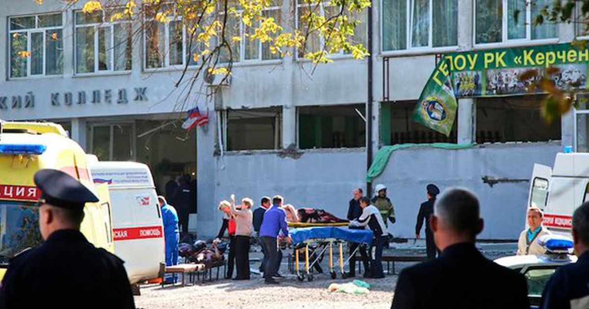 Explosión en escuela deja más de 18 muertos