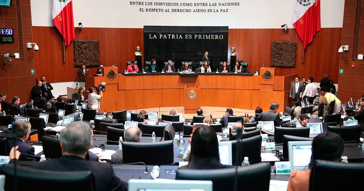 Buscan mismos derechos de salud para parejas homosexuales