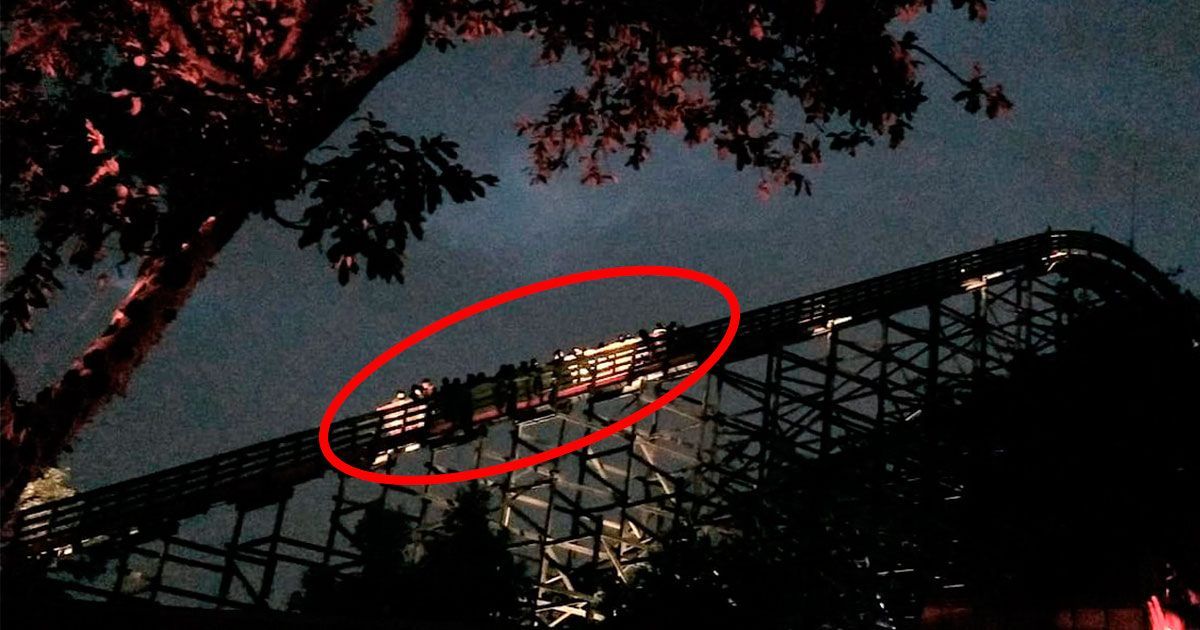 Falla juego mecánico en Six Flags México