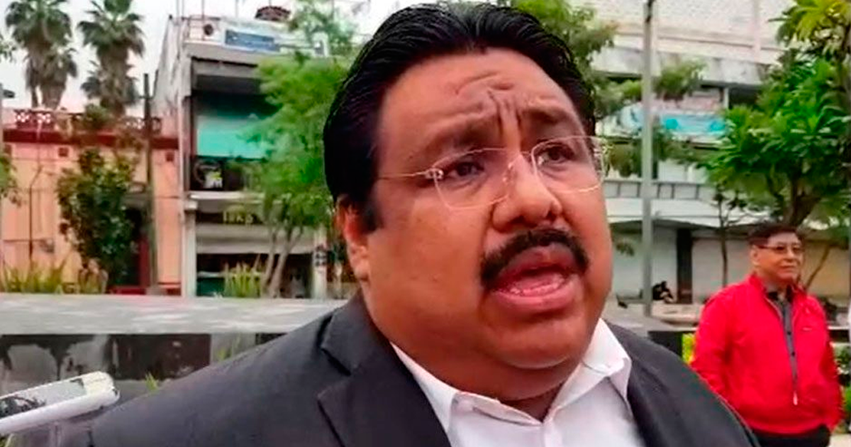 Acusan a Tadeo Nava de presunto desvío de recursos