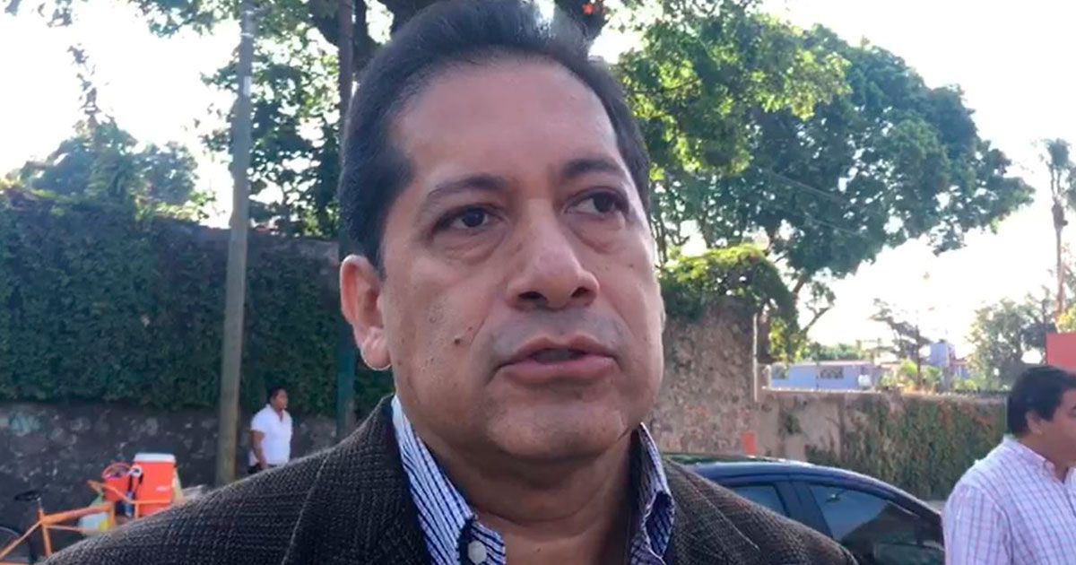 Alcaldes deben ser inteligentes para obtener ingresos; el alza a los impuestos es lo más fácil pero no la solución: CCE