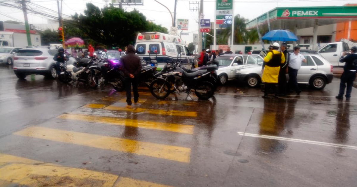 Persecución termina en carambola al norte de Cuernavaca