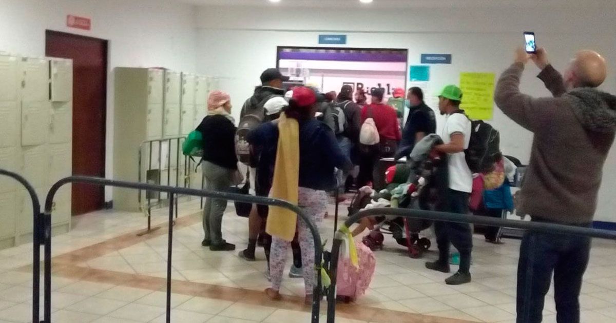 Mujer de Caravana Migrante daría a luz en Puebla