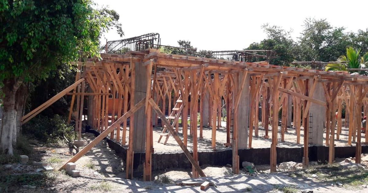 Supervisan obras de escuelas en Miacatlán