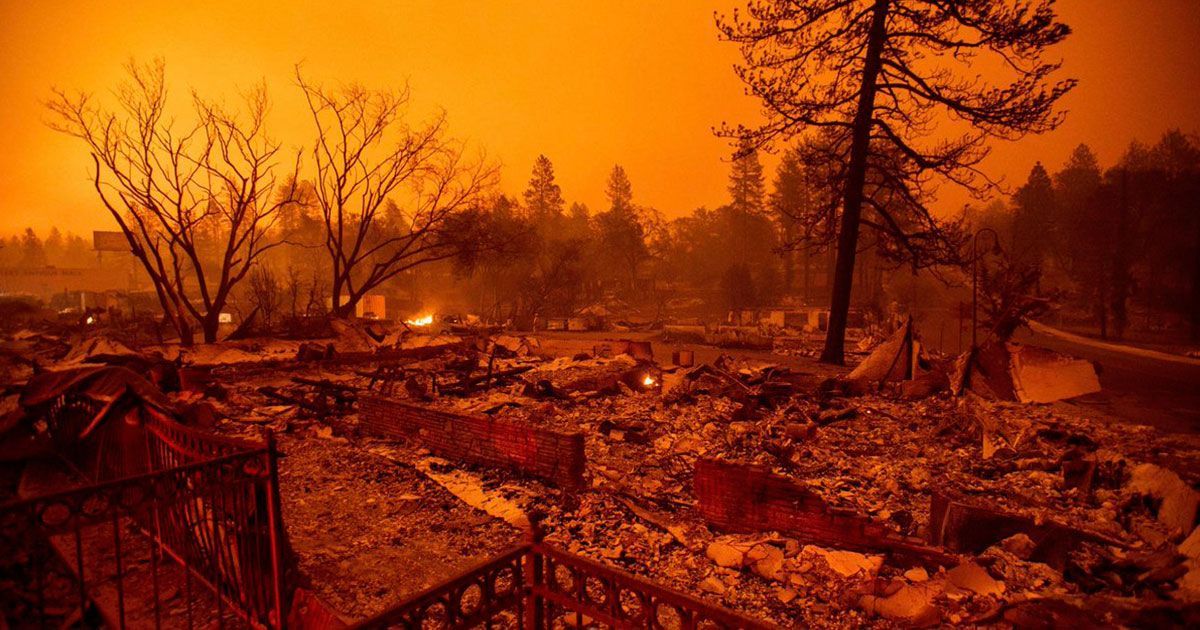 Sube a 44 la lista de muertos por incendio forestal