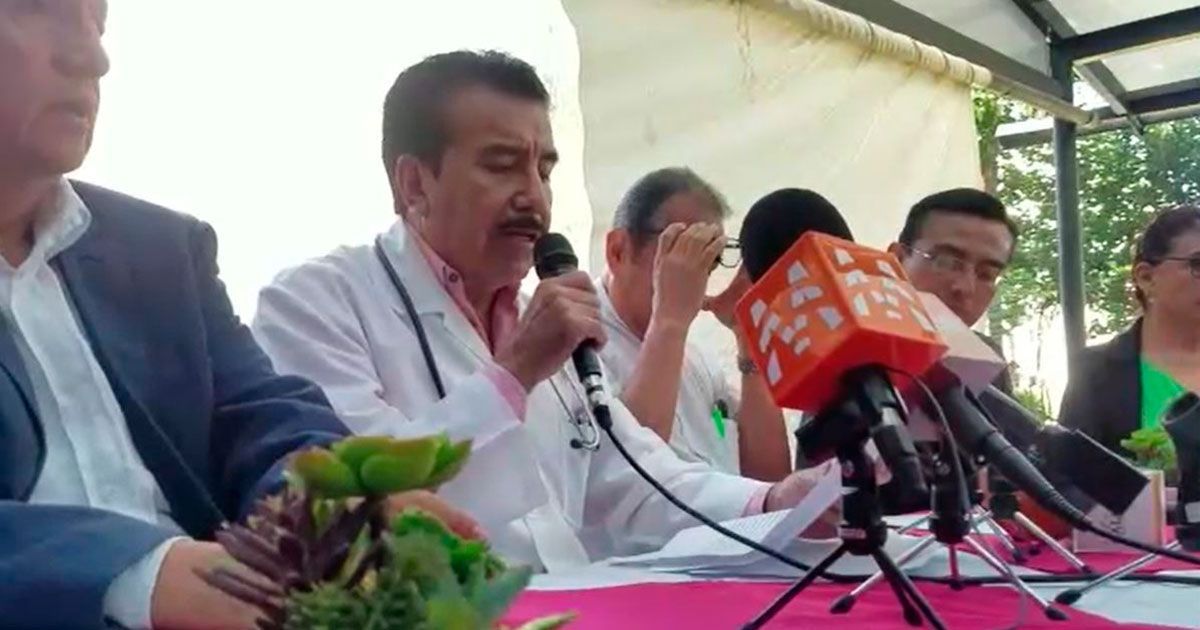 Denuncian médicos ser víctimas de fabricación de delitos