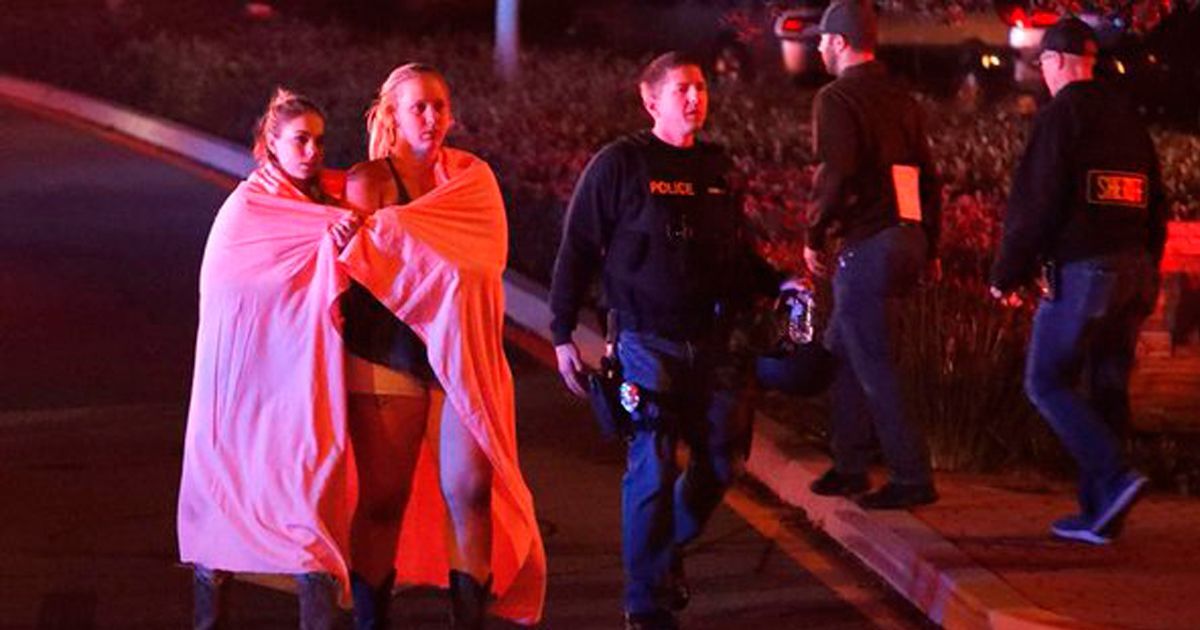 12 muertos por tiroteo en bar de California