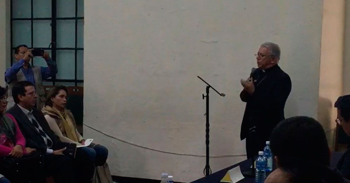 Llama Obispo Ramón Castro a diputados a la unidad