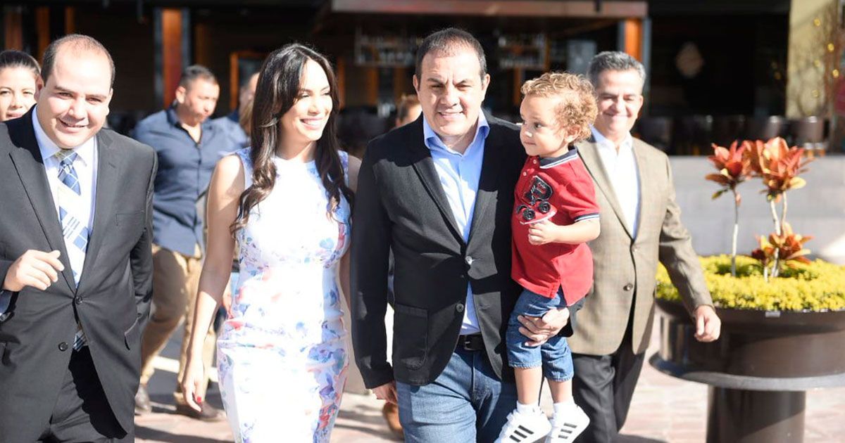 Cuauh asiste a posada
