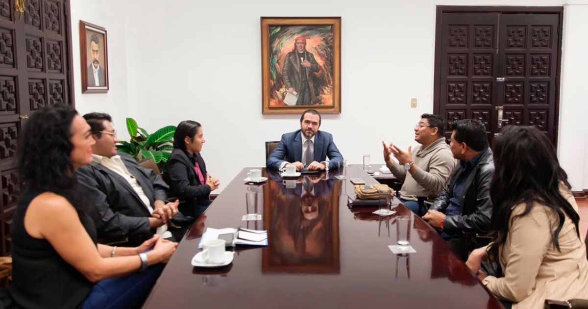 Aperturan diálogo con comunidad LGBTTTI