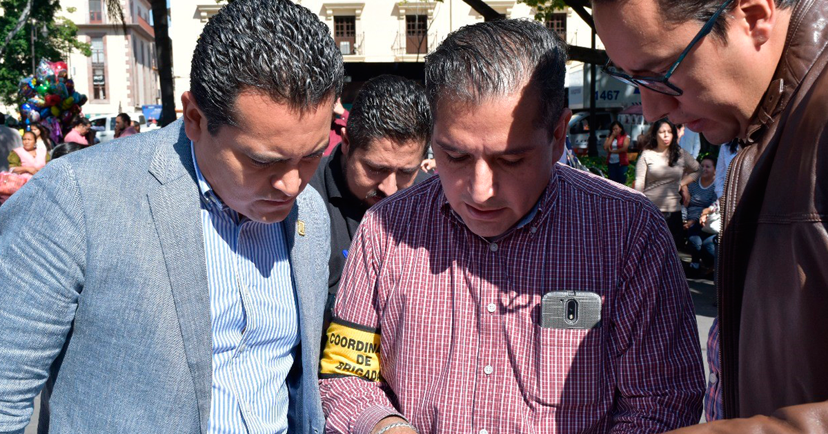 Realizan simulacro en Palacio de Gobierno