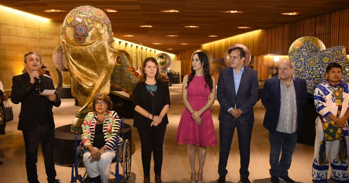 Cuauhtémoc Blanco inaugura exposición “Somos Mundiales”