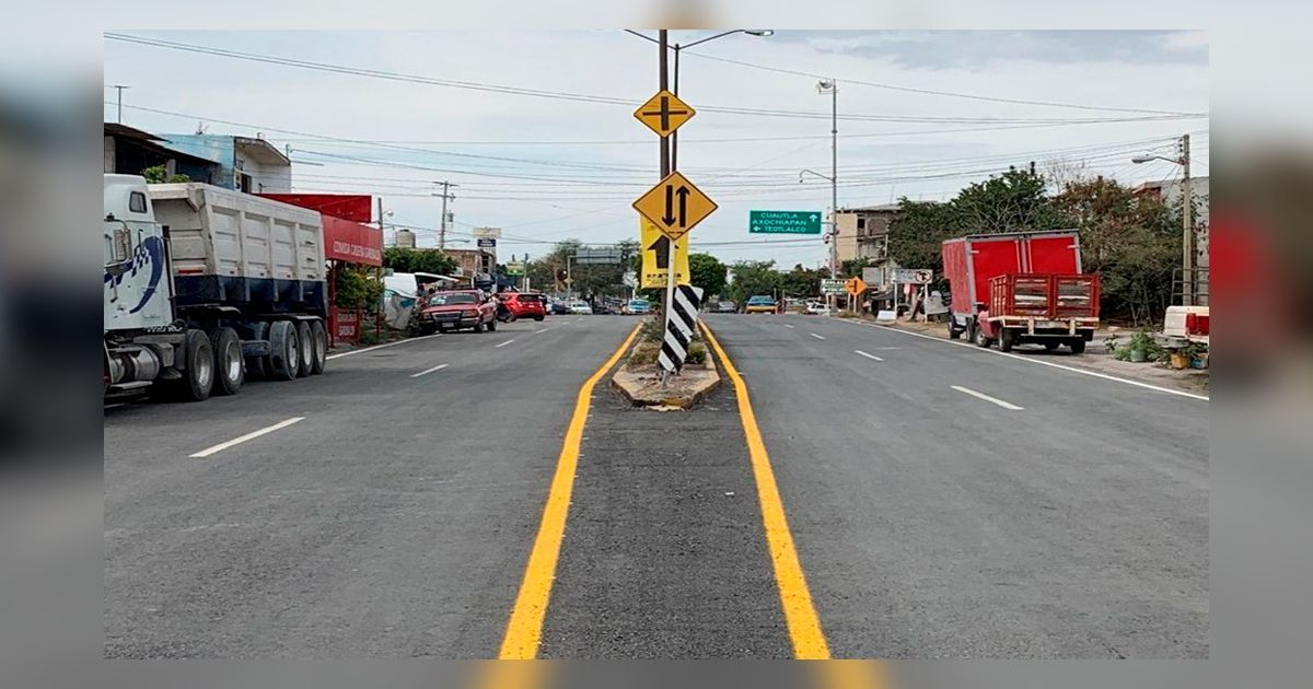 Reparan entrada a Axochiapan