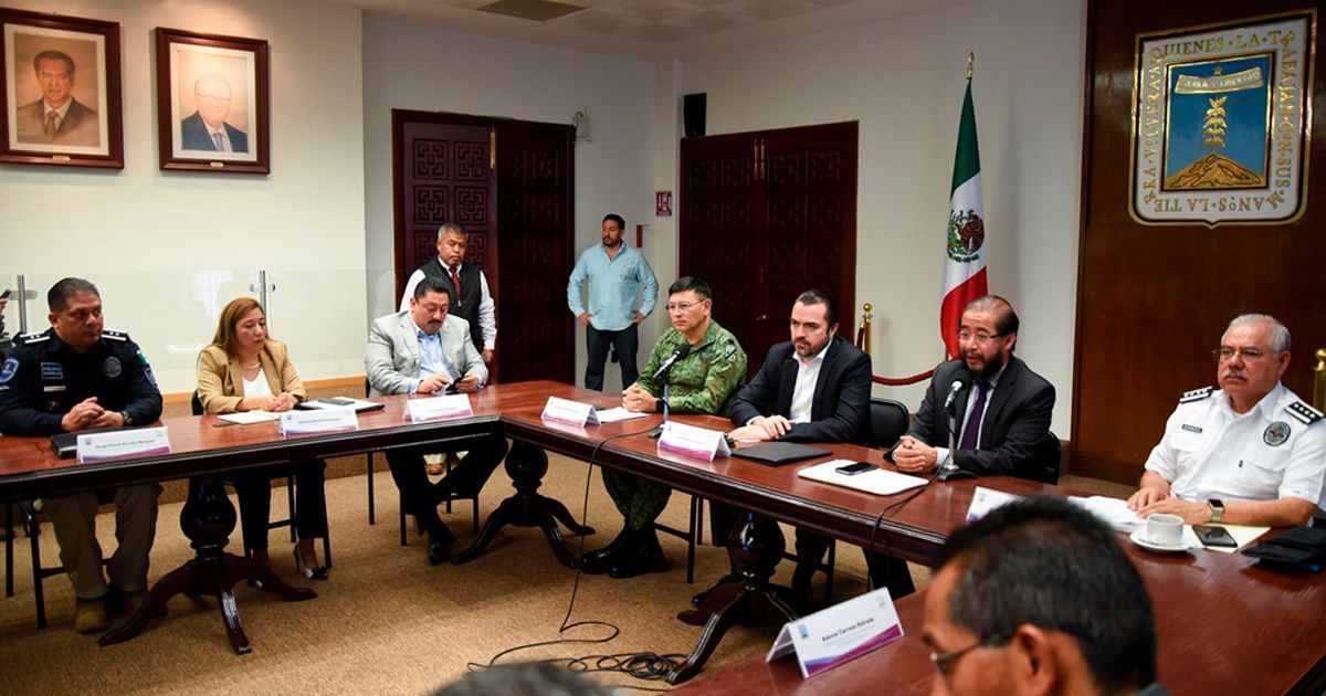 Trabajan en el Mando Coordinado para Morelos