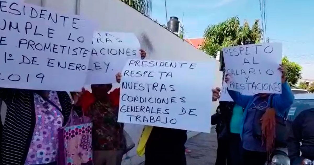 Se manifiestan en el Ayuntamiento de Cuautla