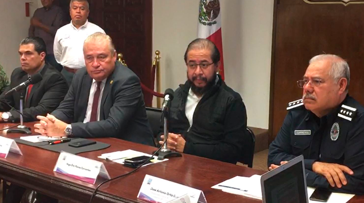 Pide Ejecutivo a diputados tipificar como delito las “narcomantas”
