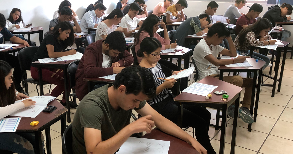 Da UPEMOR pase directo a aspirantes con excelencia académica