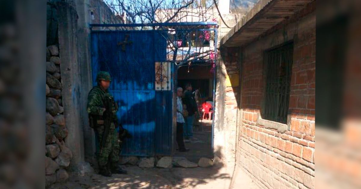 Realizan cateo en Xoxocotla; decomisan armas y drogas
