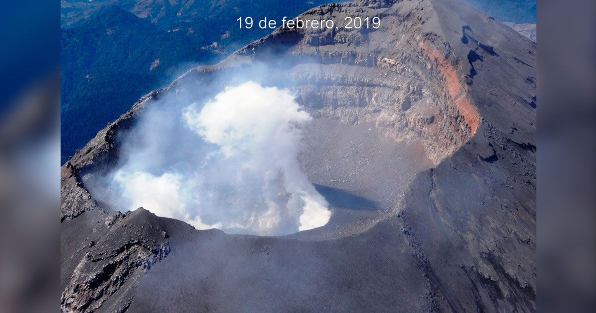 Confirman formación del domo 82 en el cráter del Popocatépetl