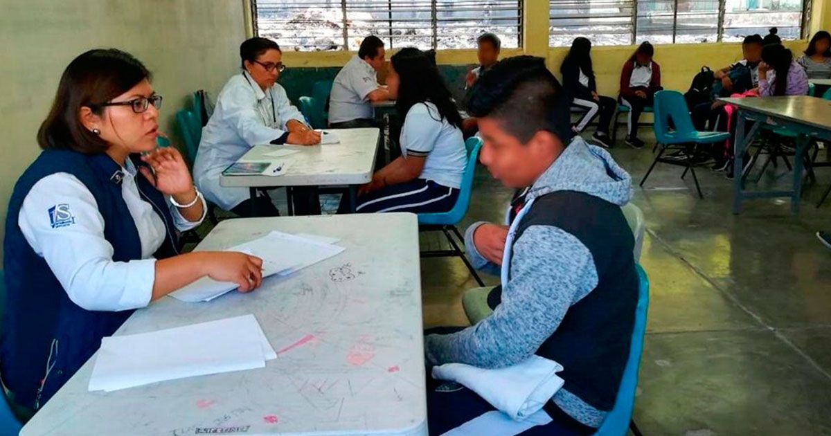 Reportan desmayos de alumnos en Chiapas