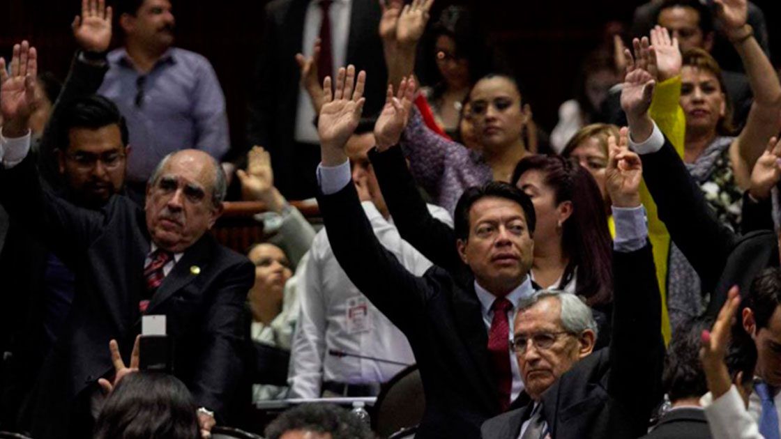 Rechazan diputados eliminación del fuero