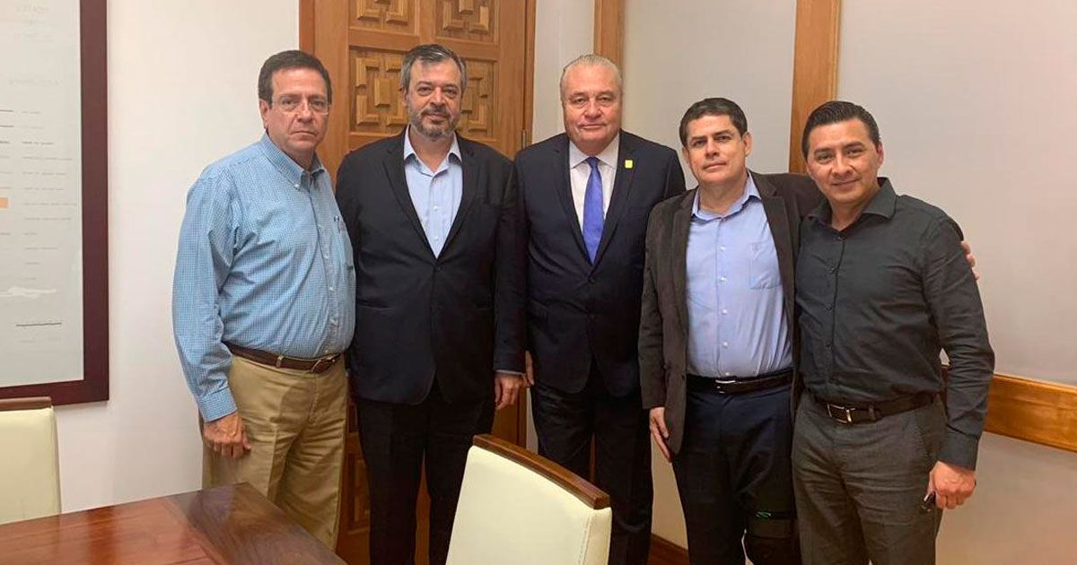 Iniciativa privada participará en reconstrucción de Zacatepec tras 19S