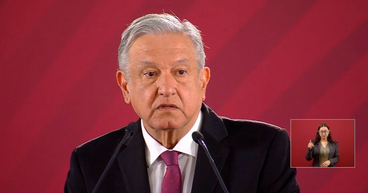 Presenta AMLO protección a periodistas