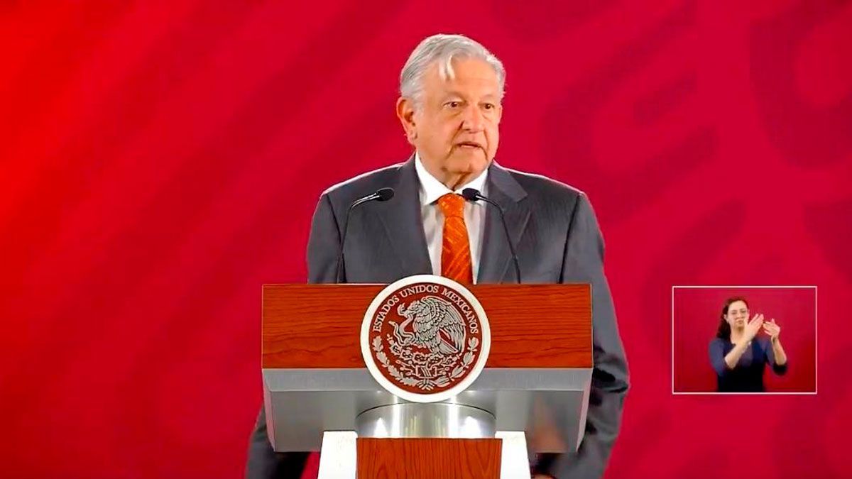 Abre AMLO archivos del desaparecido CISEN