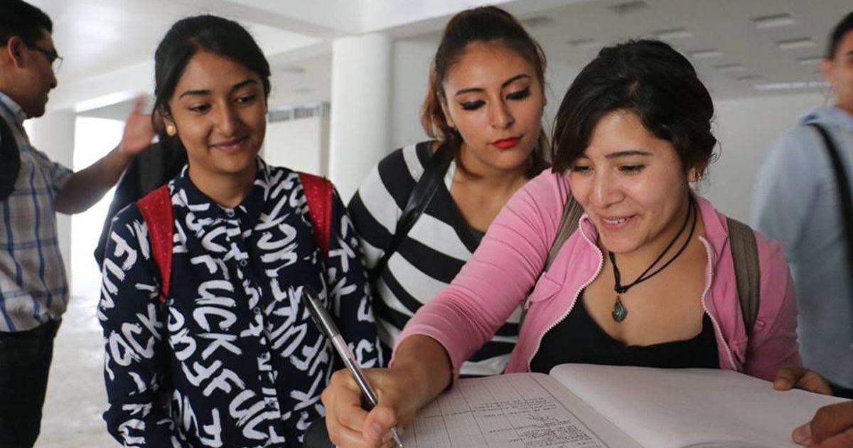 Busca INEA erradicar rezago educativo en Axochiapan
