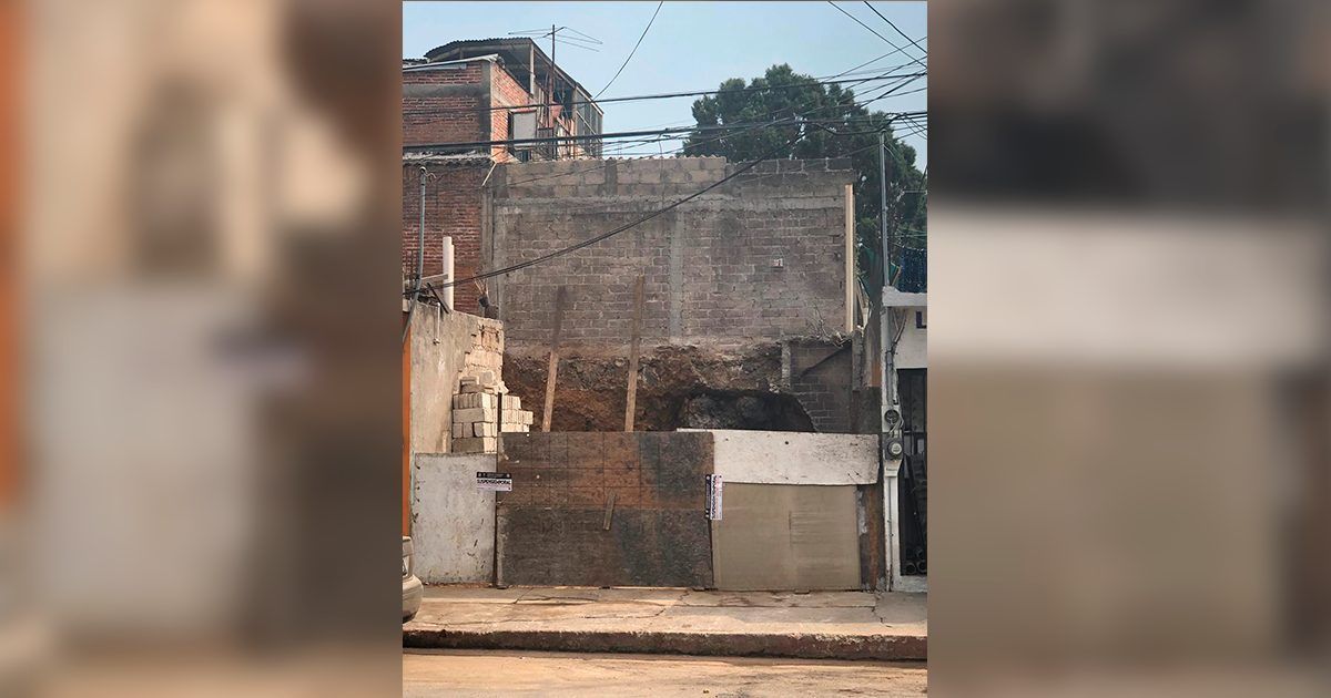 Clausuran obras sin permisos en Cuernavaca