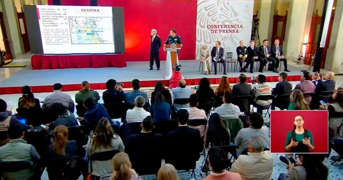 Va AMLO contra “propaganda negra”