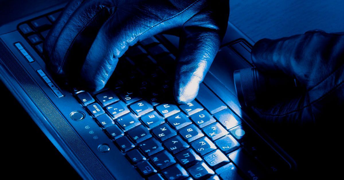 Alertan por código malicioso que toma el control del dispositivo móvil o computadora