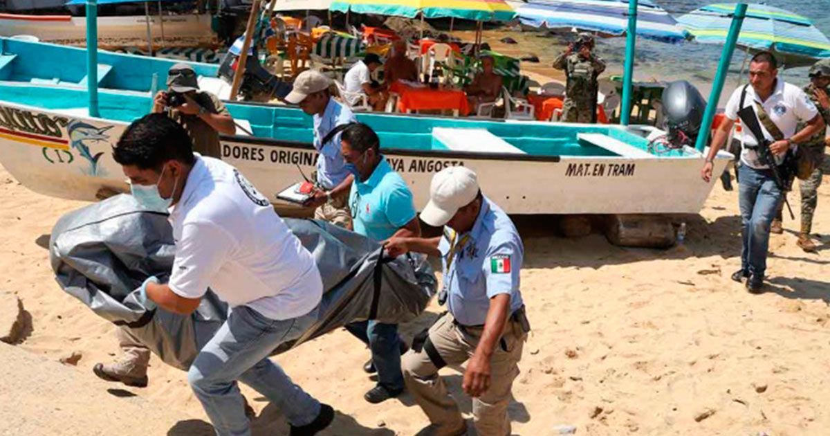 Aparece cadáver en playa de Acapulco