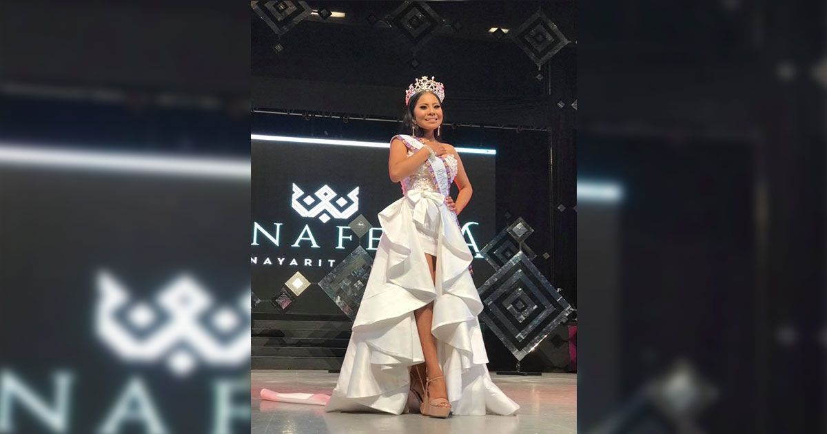 Mujer Indígena huichol gana concurso de belleza