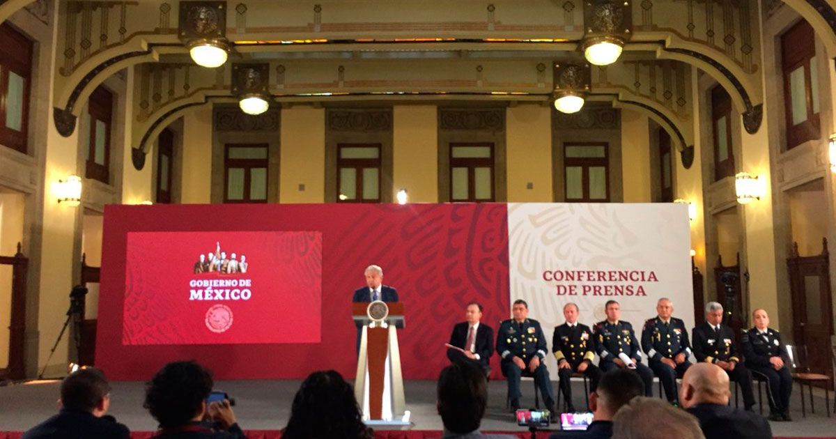 Presenta AMLO a comandante de Guardia Nacional