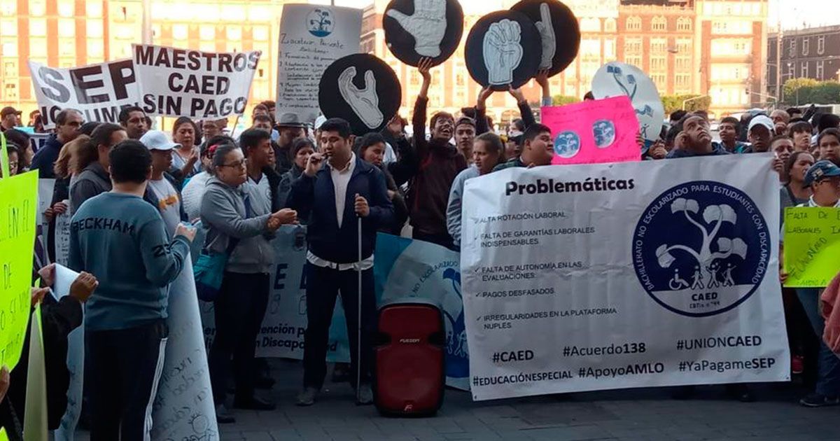 Profesores denuncian 3 meses sin pago