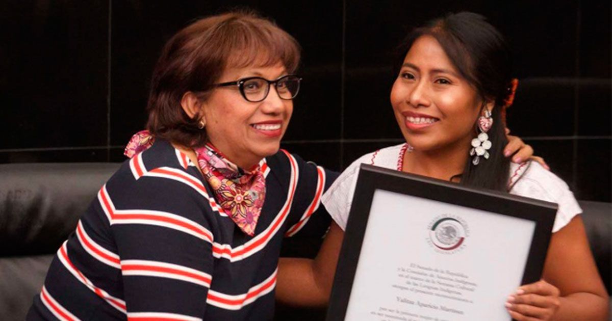 Yalitza recibe reconocimiento en el Senado