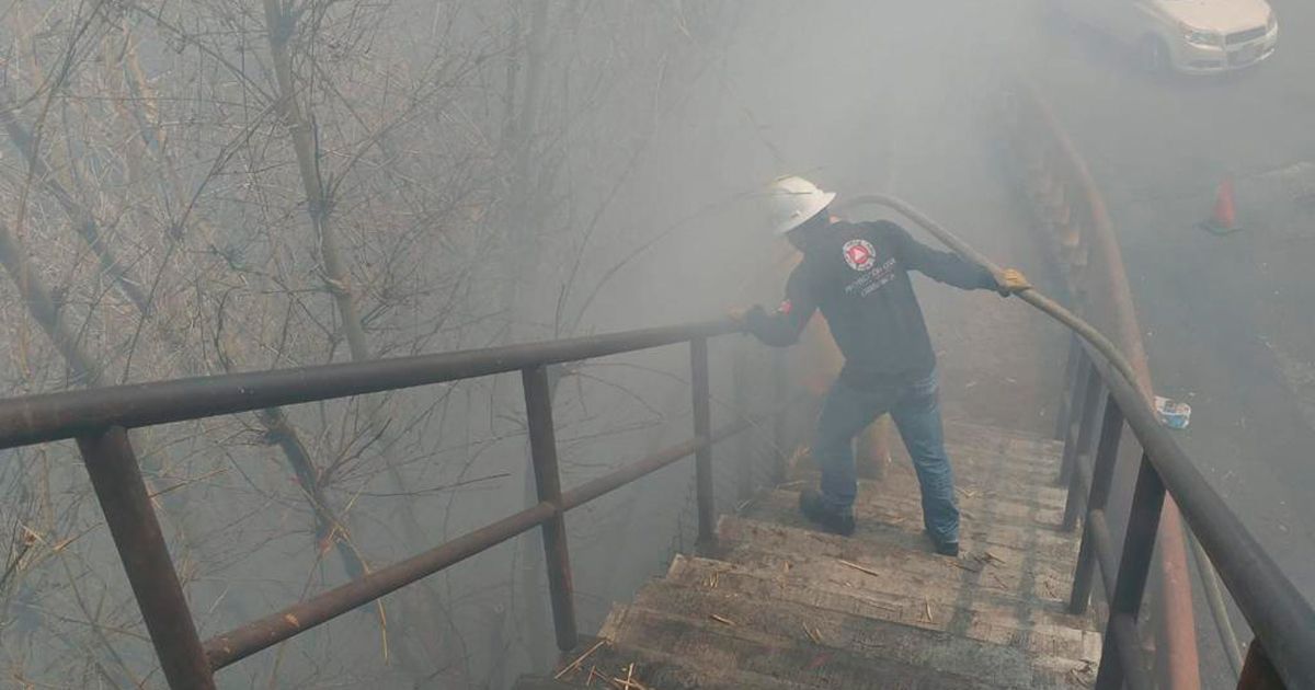 Quema de basura provoca movilización de bomberos