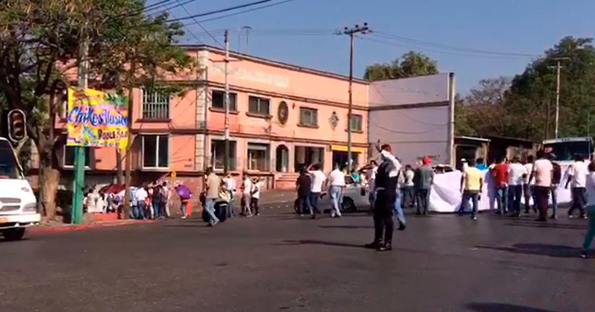 Marchas colapsan a Cuernavaca