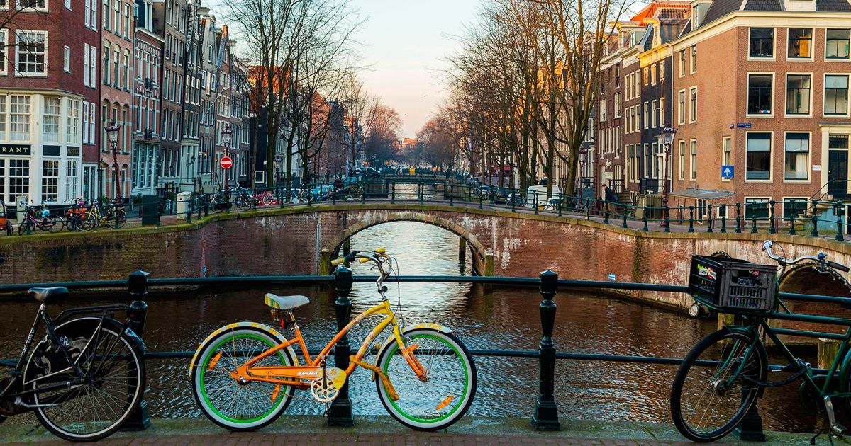 Ámsterdam le dice adiós a los vehículos de combustión en 2030
