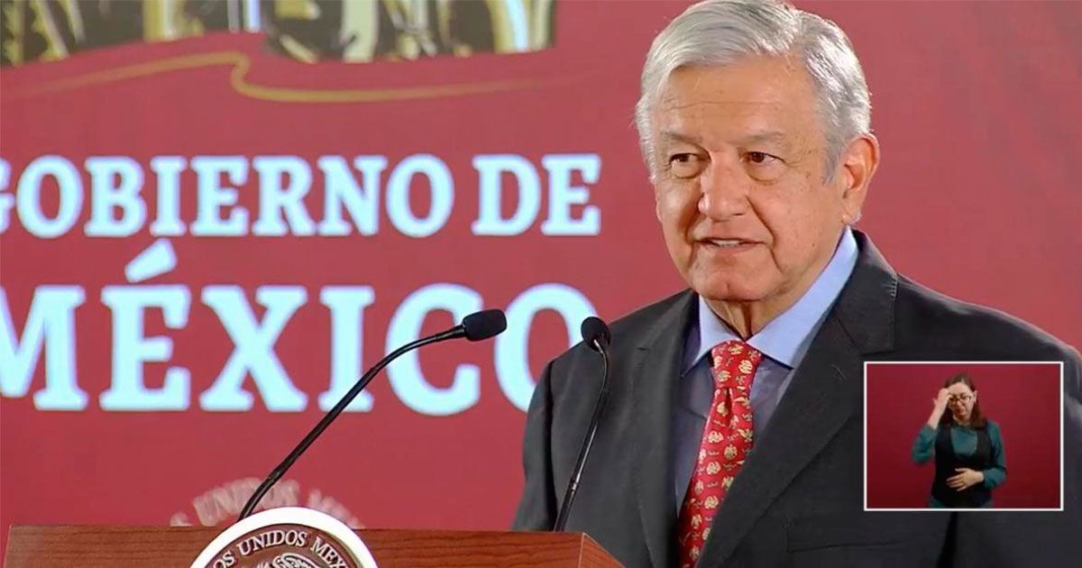 Controla AMLO viajes al extranjero