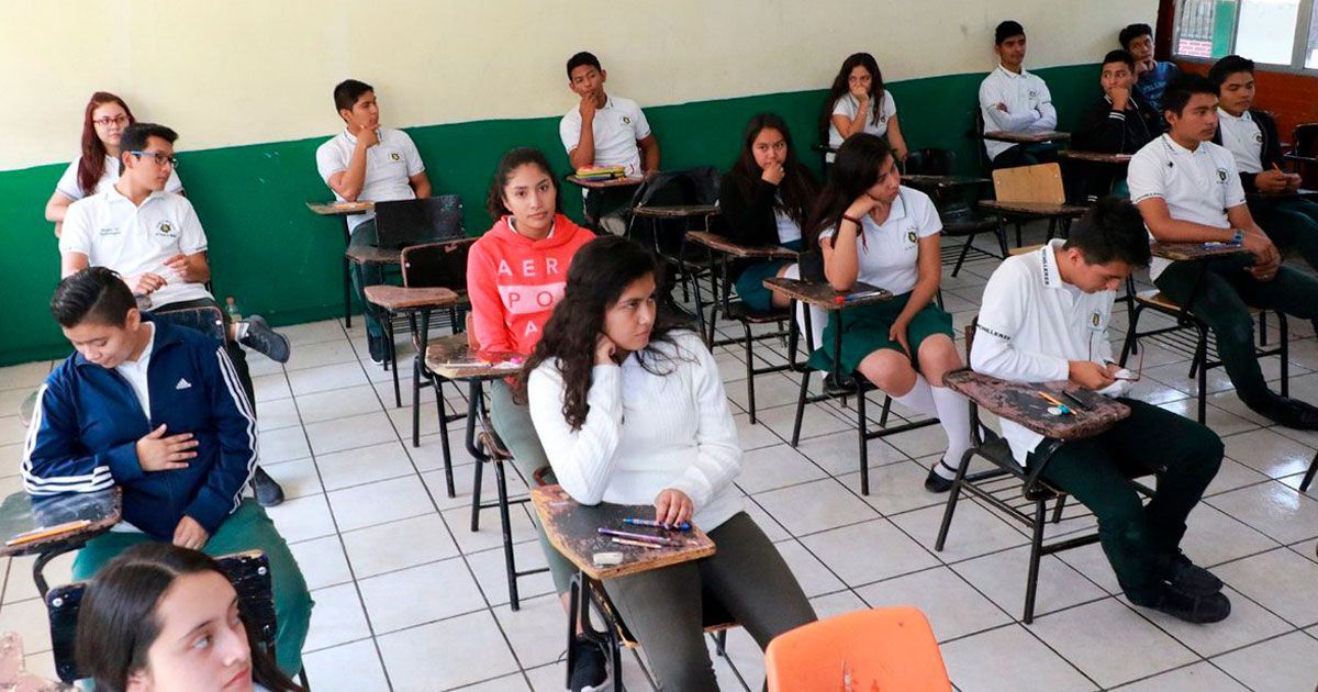 Alumnos de COBAEM ganan concurso de biología