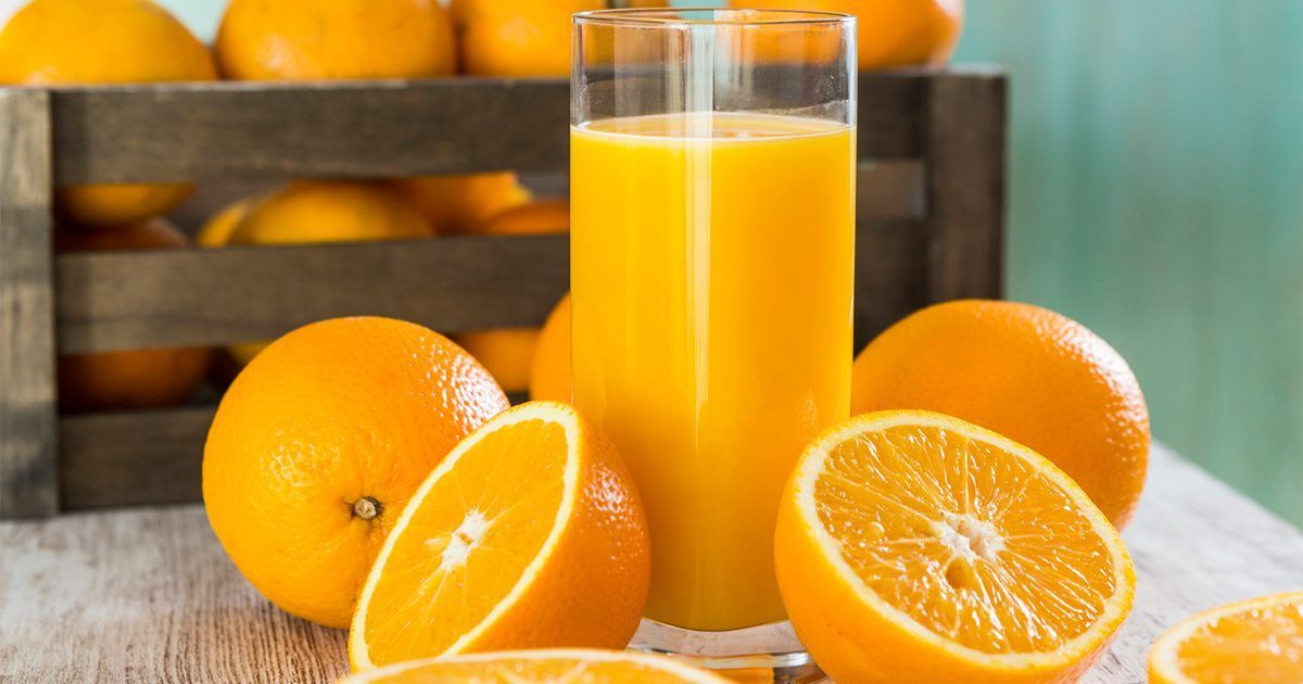 Revela estudio que jugo de naranja es más dañino que un refresco