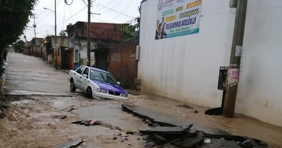 Lluvias causan estragos en Cuernavaca