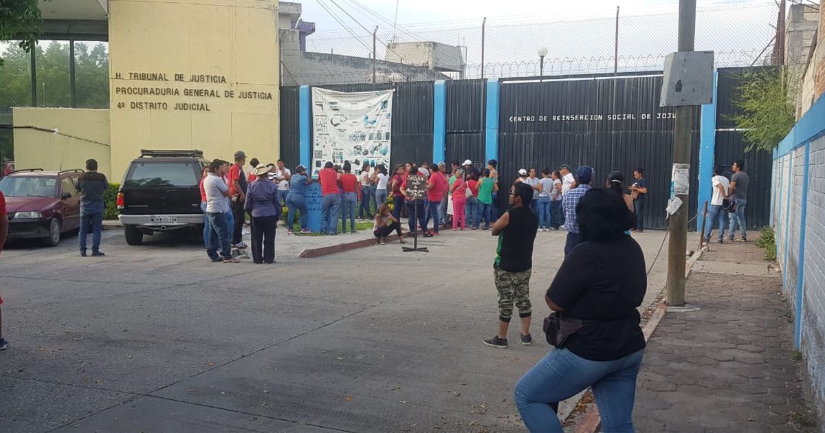 Grupos delictivos desataron riña en cárcel de Jojutla